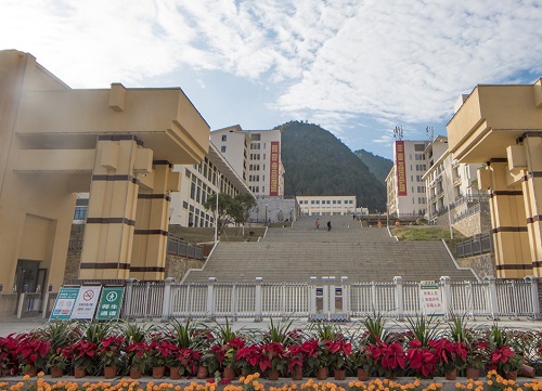 校園環(huán)境